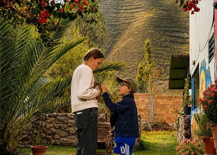Valle Verde, & *